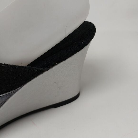 HELLE COMFORT CLOGS. SIZE 9.5". - Picture 4 of 16